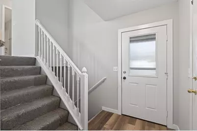 1275 10th Avenue SE, Cambridge, MN 55008 - Photo 5