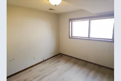 10810 Linwood Forest Drive, Champlin, MN 55316 - Photo 33