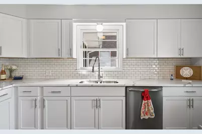 2842 Irving Avenue S, Minneapolis, MN 55408 - Photo 19