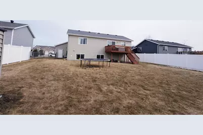 4241 17th Street S, Moorhead, MN 56560 - Photo 5