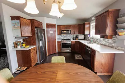 4241 17th Street S, Moorhead, MN 56560 - Photo 9