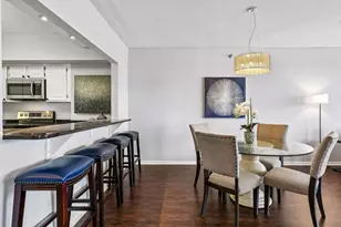 168 6th St E, Saint Paul, MN 55101 - Photo 7