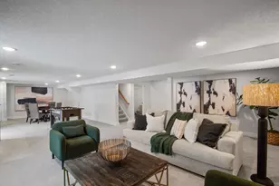 4205 W 42nd St, Edina, MN 55416 - Photo 15