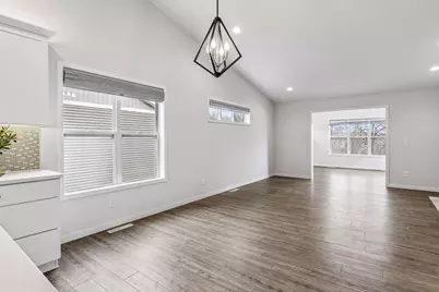 1181 Hewitt Boulevard, Red Wing, MN 55066 - Photo 11