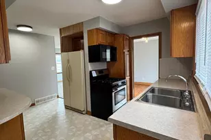 1135 Bidwell St, West Saint Paul, MN 55118 - Photo 7