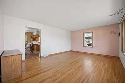 1115 10th Street SW, Faribault, MN 55021 - Photo 5
