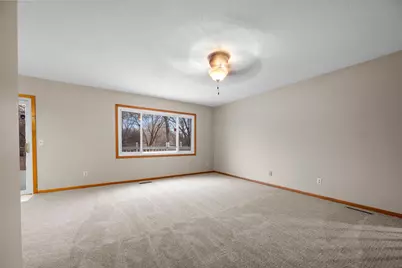 9527 Parrish Avenue NE, Elk River, MN 55330 - Photo 7