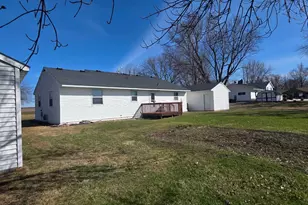 300 Central Ave S, Hollandale, MN 56045 - Photo 9