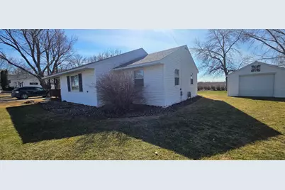300 Central Avenue S, Hollandale, MN 56045 - Photo 7