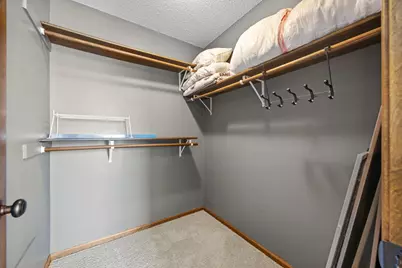 5500 Yorktown Lane N, Plymouth, MN 55442 - Photo 37