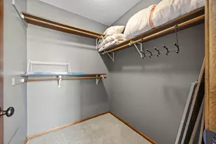 5500 Yorktown Ln N, Plymouth, MN 55442 - Photo 37