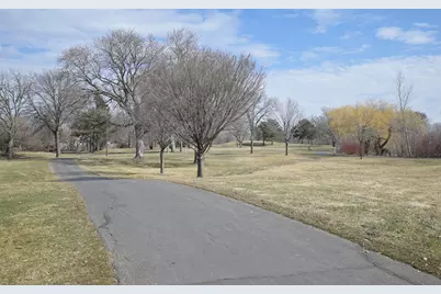 6211 Brooklyn Drive, Brooklyn Center, MN 55430 - Photo 23