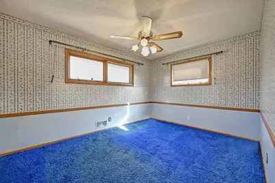 6211 Brooklyn Drive, Brooklyn Center, MN 55430 - Photo 11