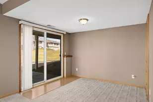 3830 Laurel Ct, Eagan, MN 55122 - Photo 25