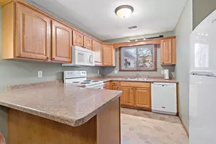 7570 15th Street Ln N, Oakdale, MN 55128 - Photo 1
