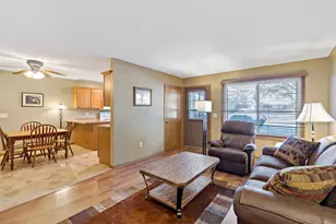 7570 15th Street Ln N, Oakdale, MN 55128 - Photo 5