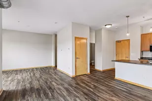 4525 Park Commons Dr, Saint Louis Park, MN 55416 - Photo 17