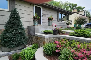 3033 Virginia Ave N, Crystal, MN 55427 - Photo 1