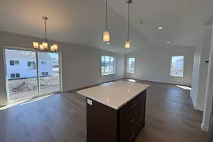 6734 Belding Dr S, Fargo, ND 58104 - Photo 9