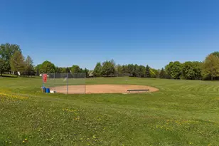 411 Dorland Pl, Maplewood, MN 55119 - Photo 31