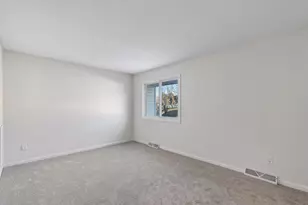 411 Dorland Pl, Maplewood, MN 55119 - Photo 15