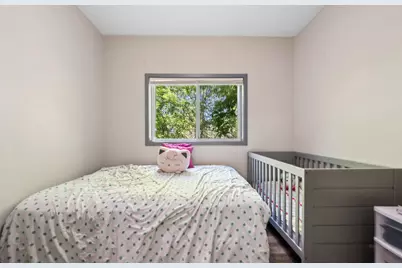 211 Belvidere Street E, Saint Paul, MN 55107 - Photo 37
