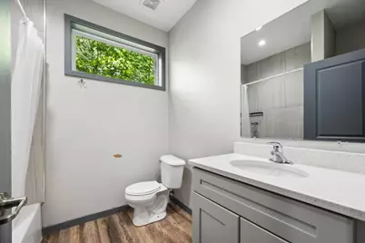 211 Belvidere Street E, Saint Paul, MN 55107 - Photo 41