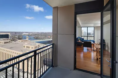 100 3rd Avenue S #1704, Minneapolis, MN 55401 - Photo 9