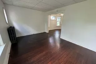 224 E 6th St, Duluth, MN 55805 - Photo 27