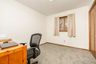 1817 Ruby Circle, Shakopee, MN 55379 - Photo 15