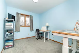 1817 Ruby Cir, Shakopee, MN 55379 - Photo 17