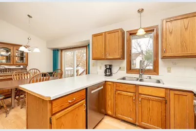 1817 Ruby Circle, Shakopee, MN 55379 - Photo 11