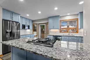 420 Village Ct, Cambridge, MN 55008 - Photo 11