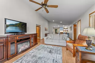 420 Village Ct, Cambridge, MN 55008 - Photo 7