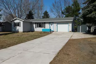 608 Page St SW, Isanti, MN 55040 - Photo 1