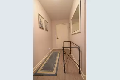 5697 Green Circle Drive #208, Hopkins, MN 55343 - Photo 5