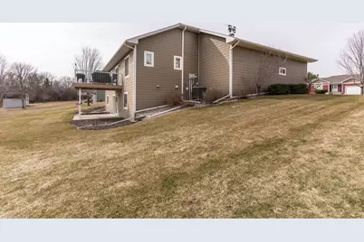 1305 Jessie Court, Fergus Falls, MN 56537 - Photo 7