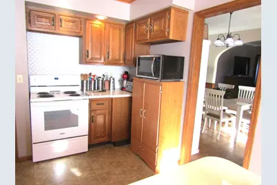 141 Summit Avenue, Montevideo, MN 56265 - Photo 13
