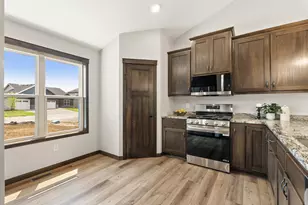 9972 14th Circle NE, Saint Michael, MN 55376 - Photo 5