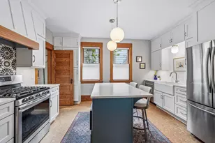 1451 Charles Ave, Saint Paul, MN 55104 - Photo 3