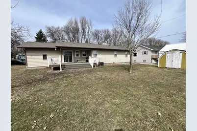 25 4th Avenue SE, Clara City, MN 56222 - Photo 5