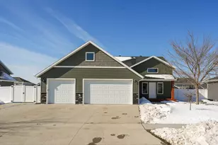 1801 42nd St S, Moorhead, MN 56560 - Photo 1