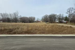 213 4th Ave NE, Pelican Rapids, MN 56572 - Photo 1