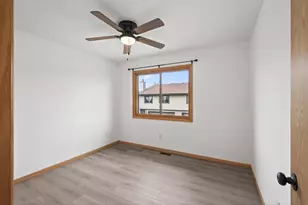 5127 84th Ct N, Brooklyn Park, MN 55443 - Photo 19