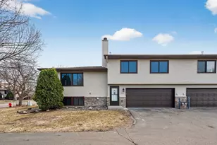 5127 84th Ct N, Brooklyn Park, MN 55443 - Photo 1