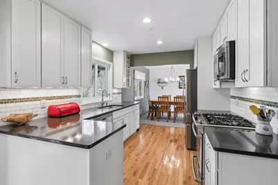 3409 Maplewood Drive, Saint Anthony, MN 55418 - Photo 11