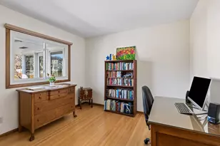 3409 Maplewood Dr, Saint Anthony, MN 55418 - Photo 21