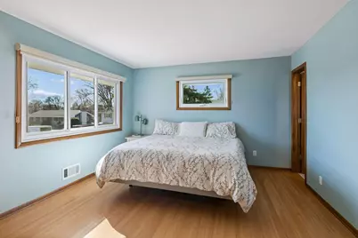 3409 Maplewood Drive, Saint Anthony, MN 55418 - Photo 15