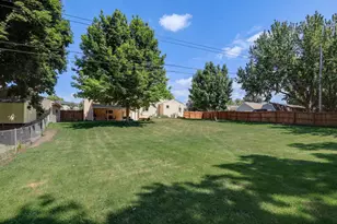 9632 Pleasant Ave S, Bloomington, MN 55420 - Photo 19