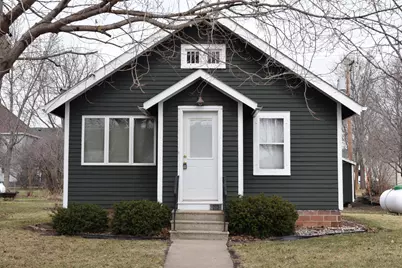 213 Brown Street W, Comfrey, MN 56019 - Photo 1